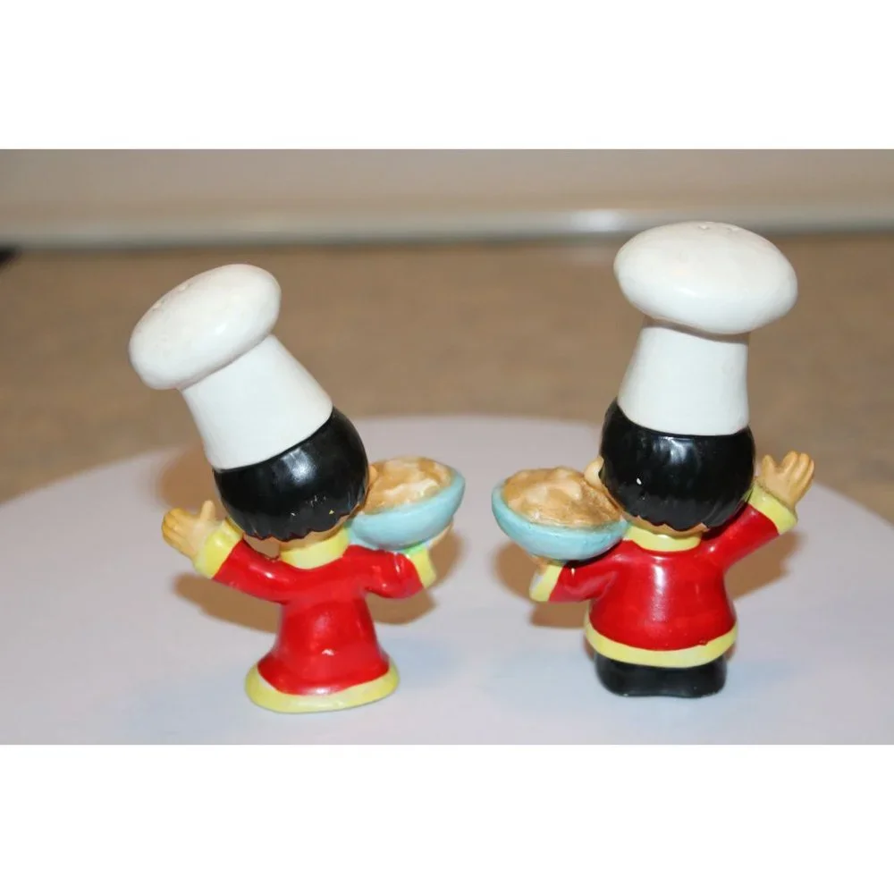 Salt & Pepper Shakers - Vintage Oriental Kid Chefs